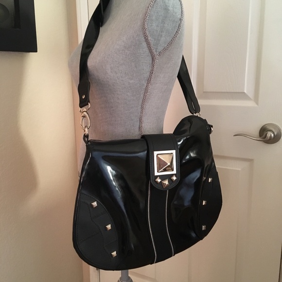 Atos Lombardini patent leather italy strap handbag - Picture 5 of 16